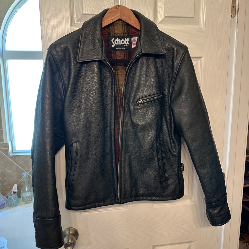 Schott 681 black cowhide leather jacket Size 40 men Made in USA